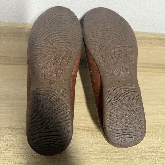 Dansko Larisa Leather Slip-on Flats Women's Size 39 Saddle Comfort Arch Support - Picture 9 of 9